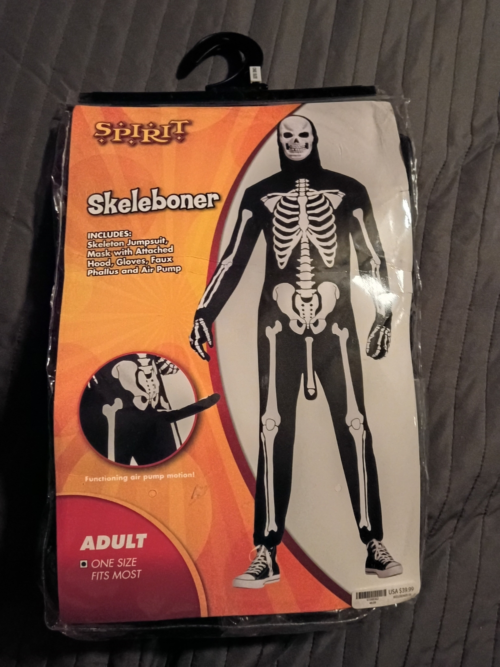 Spirit Men’s Skeleton Jumpsuit Costume - Black & White